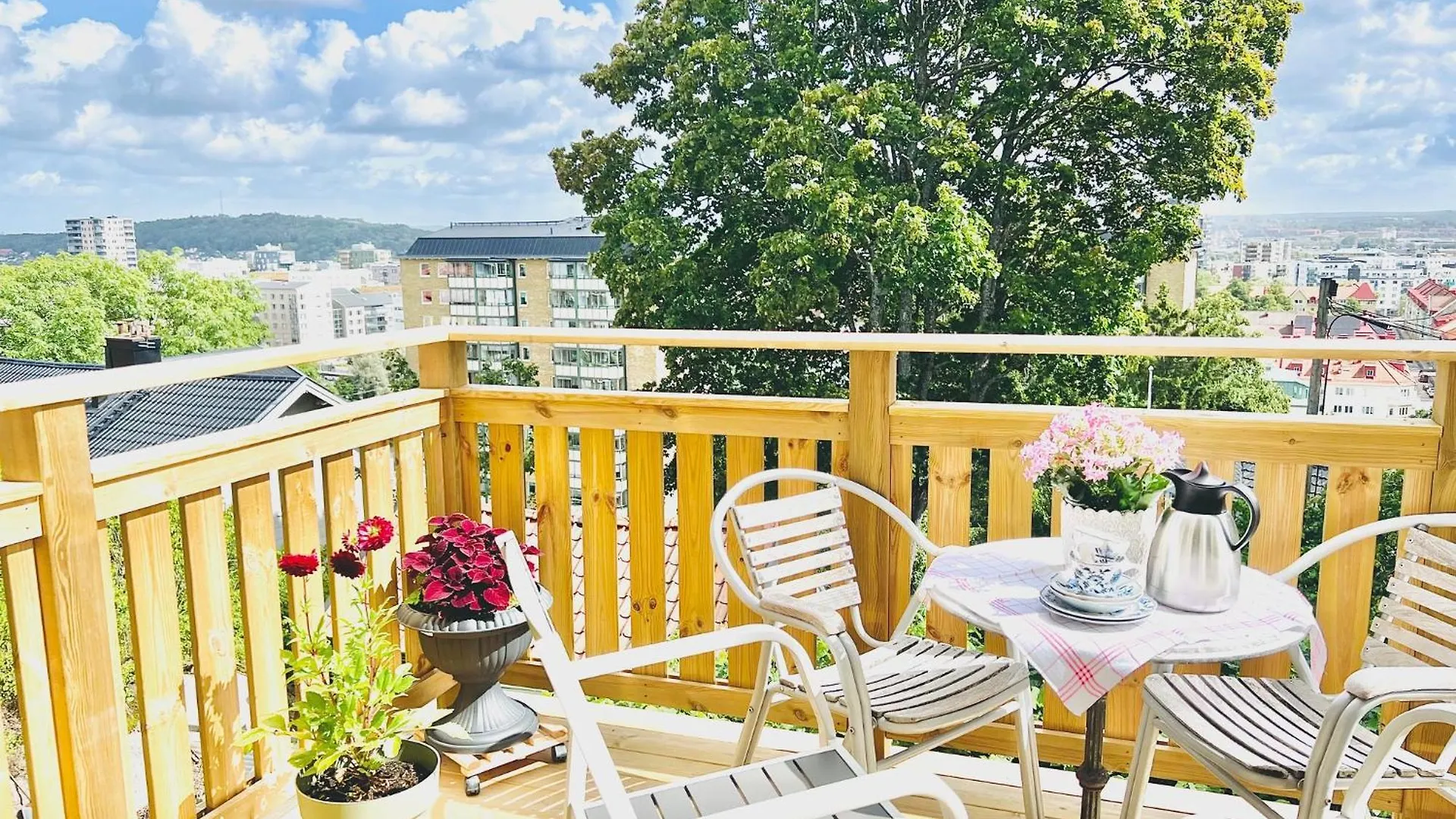 Apartment In House With View And Free Parking Gothenburg